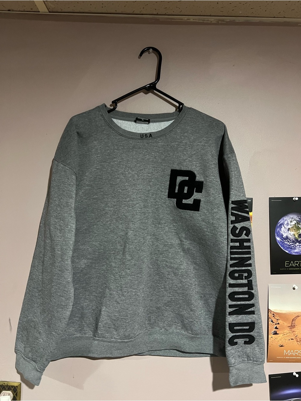 DC Men's Gray Crewneck Sweatshirt with Black Lettering